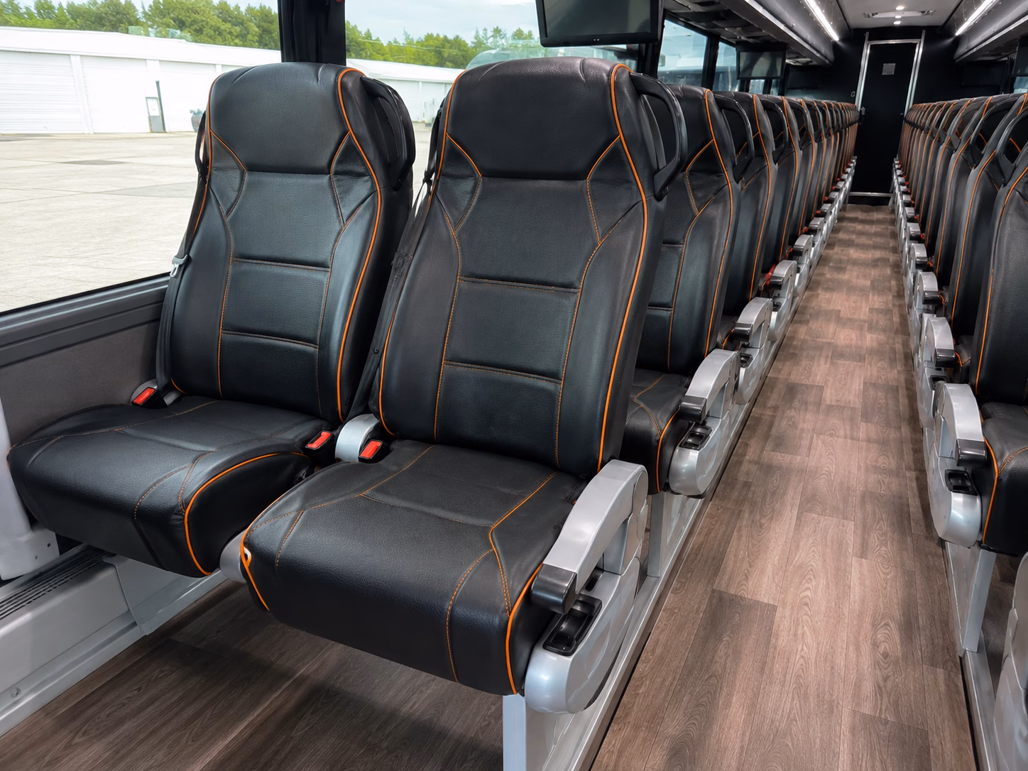 bachelorette and bachelor party buses to atlantic city and the shore