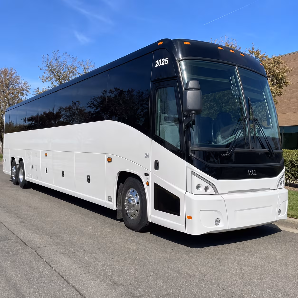 corporate airport transfer buses to ewr phl and acy